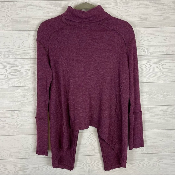 We the Free FREE PEOPLE Split Back Cowl Neck Sweater Size Small - Picture 1 of 7
